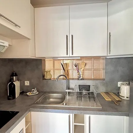 Apartment Le Republique - Centre Ville, A Pied Cavalaire-sur-Mer